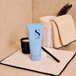 Clearance ALFAPARF Acondicionador Espesante