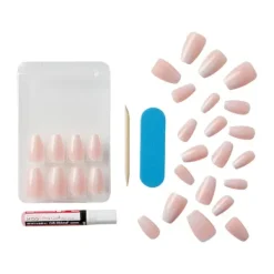 Classy Nails*KISS New