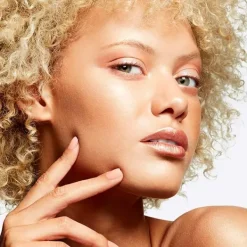 Extra Dimension Skinfinish*MAC COSMETICS Clearance