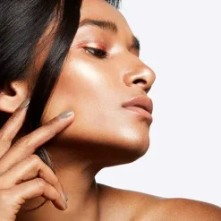 Extra Dimension Skinfinish*MAC COSMETICS Clearance