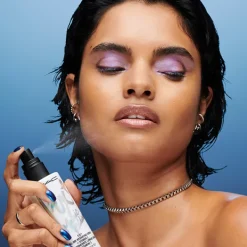 Fix + Magic Radiance*MAC COSMETICS Outlet