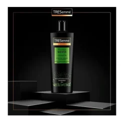 Hot TRESEMMÉ Flawless Waves