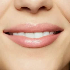 Glow Play*MAC COSMETICS Hot