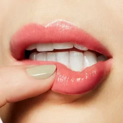 Glow Play*MAC COSMETICS Hot