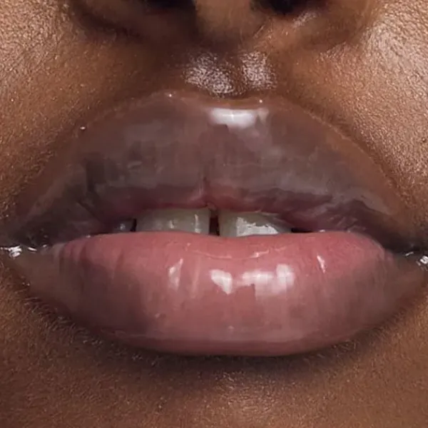 Lip Plumping Gloss*UKLASH New