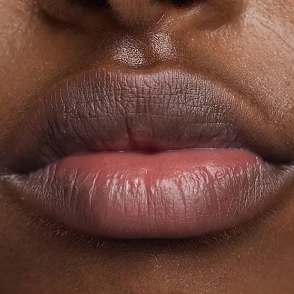 Lip Plumping Gloss*UKLASH New