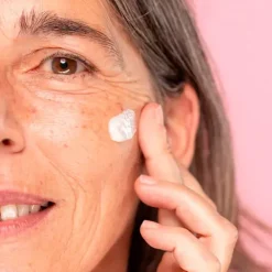 Online Lotus Radiance Dark Spot Treatment Rostro