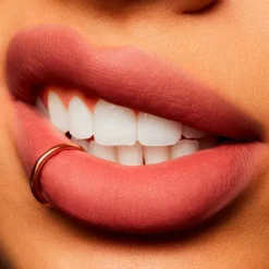 Powder Kiss Liquid Lipcolour*MAC COSMETICS