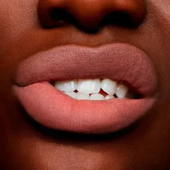 Powder Kiss Liquid Lipcolour*MAC COSMETICS