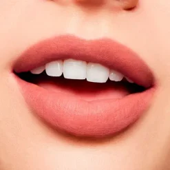 Powder Kiss Liquid Lipcolour*MAC COSMETICS