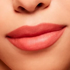 Online Powder Kiss Velvet Blur Pintalabios