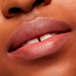 Online Powder Kiss Velvet Blur Pintalabios