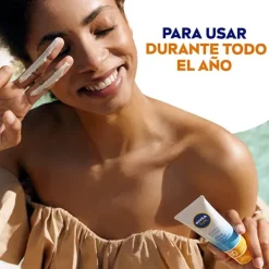 NIVEA Proteción Facial Control De Brillos Spf 50
