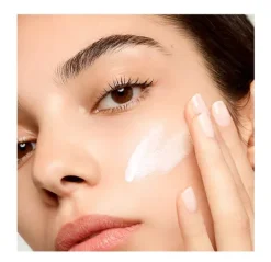 Pure Shots*YVES SAINT LAURENT Online