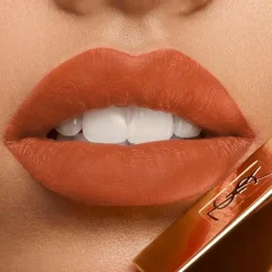 New Rouge Pur Couture The Slim Labial Mate Pintalabios