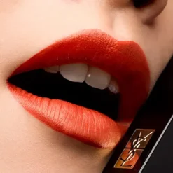 Discount Rouge Pur Couture The Slim Velvet Radical Pintalabios