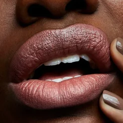 Best Satin Lipstick Pintalabios