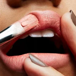 Best Satin Lipstick Pintalabios