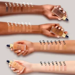 Hot Serum Futurist Skintint Serum SPF20 Bases De Maquillaje