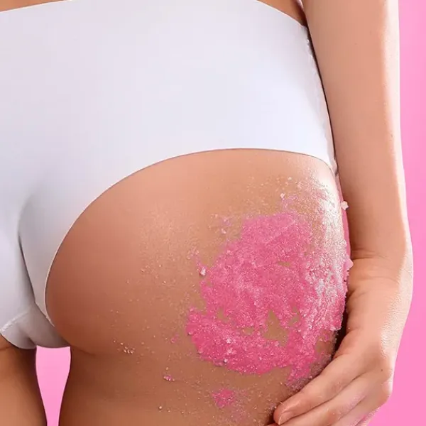 Strawberry Glow Scrub*BIOVENE New