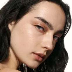 Strobe Cream*MAC COSMETICS Outlet