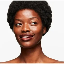 Strobe Dewy Skin Tint*MAC COSMETICS