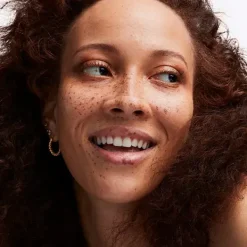 Best Studio Radiance Face And Body Radiant Sheer Foundation Bases De Maquillaje