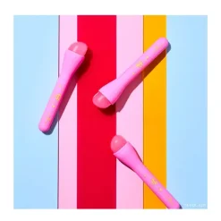 Superman Silicone Blush Brush*ESSENCE Online