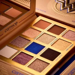Wonder Woman Eyeshadow Pallette*CATRICE Discount
