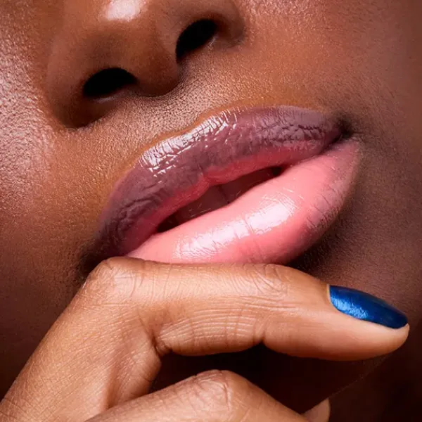 Wonder Woman Magic Lip Balm*CATRICE New